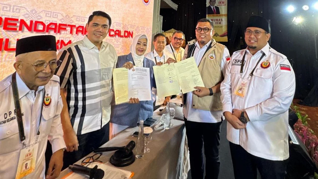 Andre-Rosiade-Jadi-Calon-Tunggal-Ketua-Umum-DPP-IKM-Periode-2025-2030!