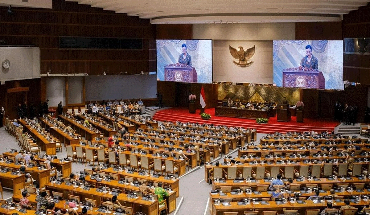 Peran-Pemerintah-Pusat-dan-Daerah-Dalam-Pengelolaan-Destinasi