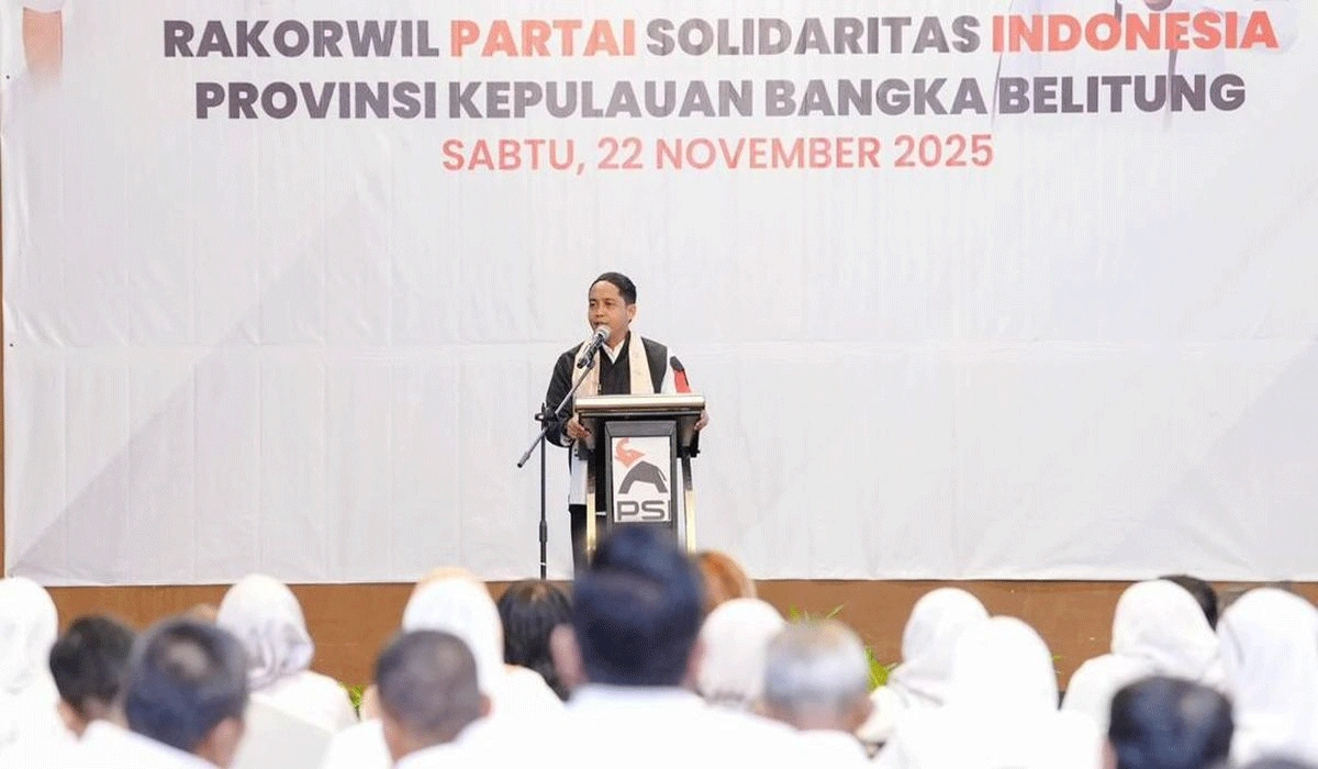 Raja Juli Antoni Dorong Kader PSI Meneladani Kepemimpinan Jokowi