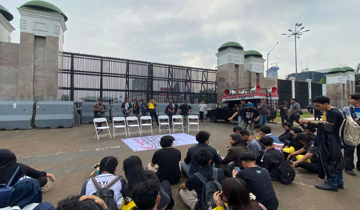 BEM UI Turun ke Jalan, Mendesak DPR Batalkan RUU KUHAP Hari Ini