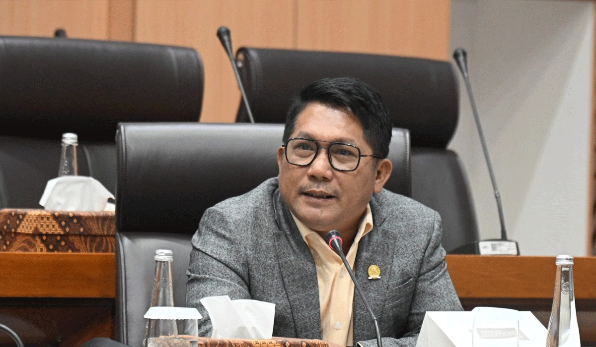 Kelembagaan-Lingkungan-dan-Pengawasan-Berkelanjutan