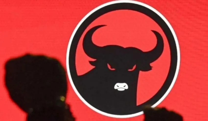 PDIP Teguh Pilih Pilkada Langsung, Guntur Romli Soroti Risiko DPRD