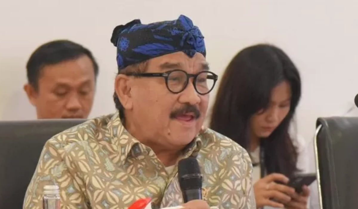 Komisi XIII DPR Tekankan Pentingnya Kemanusiaan di MBG Komisi XIII DPR Tekankan Pentingnya Kemanusiaan di MBG